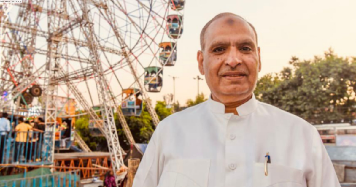 Meet Mohammed Aslam - the man spreading joy on Ferris wheel at Ram Mandir-themed Lav Kush Ramlila